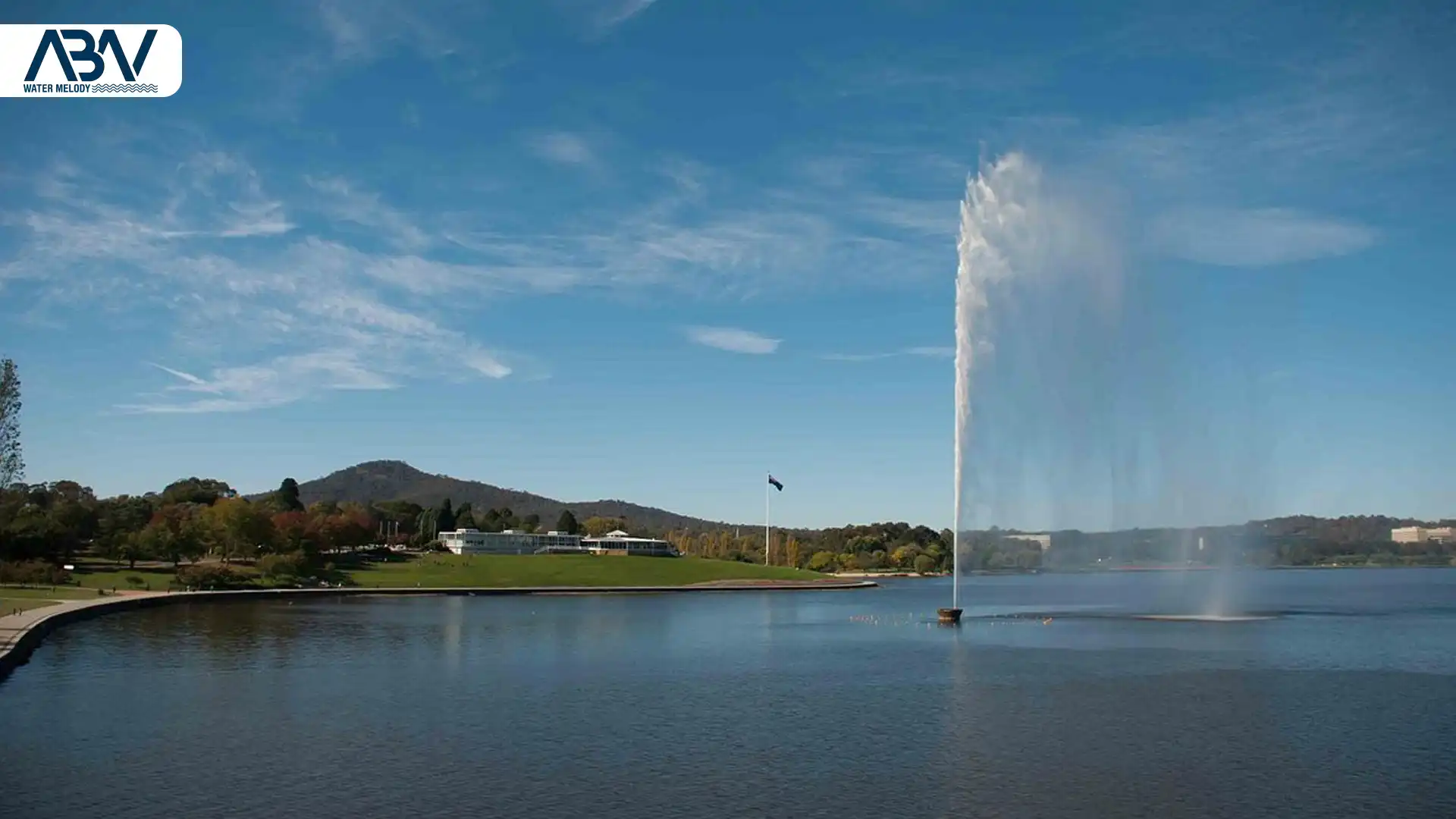 5 نازل آبنما بلند زن